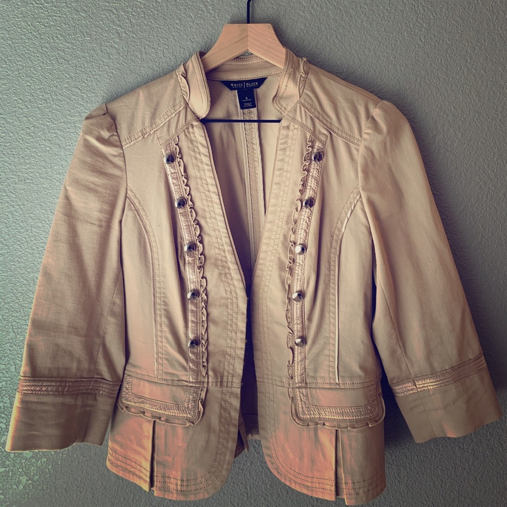 White House Black Marker 3/4 Sleeve jacket